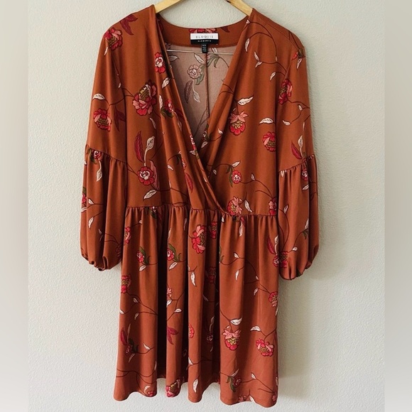 ELOQUII Elements Balloon
Sleeve Dress size 14/16 ~ NWT - Picture 4 of 5